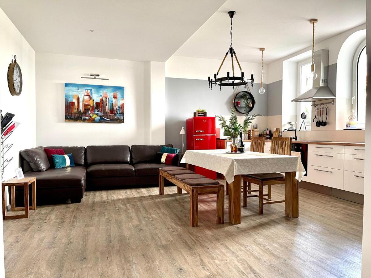 Happy Casa Oldtown Boutique Apartment Koper Ngoại thất bức ảnh